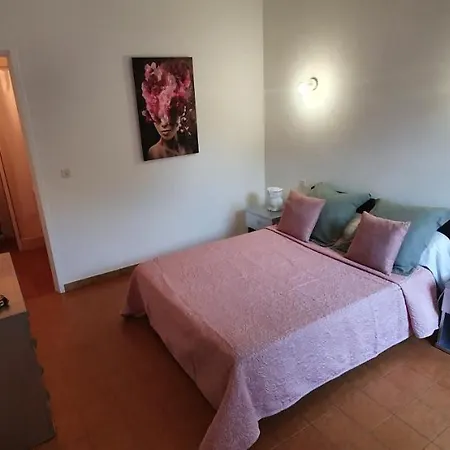 Chez Isabelle Bed & Breakfast