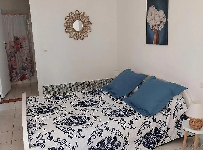 Chez Isabelle Bed & Breakfast